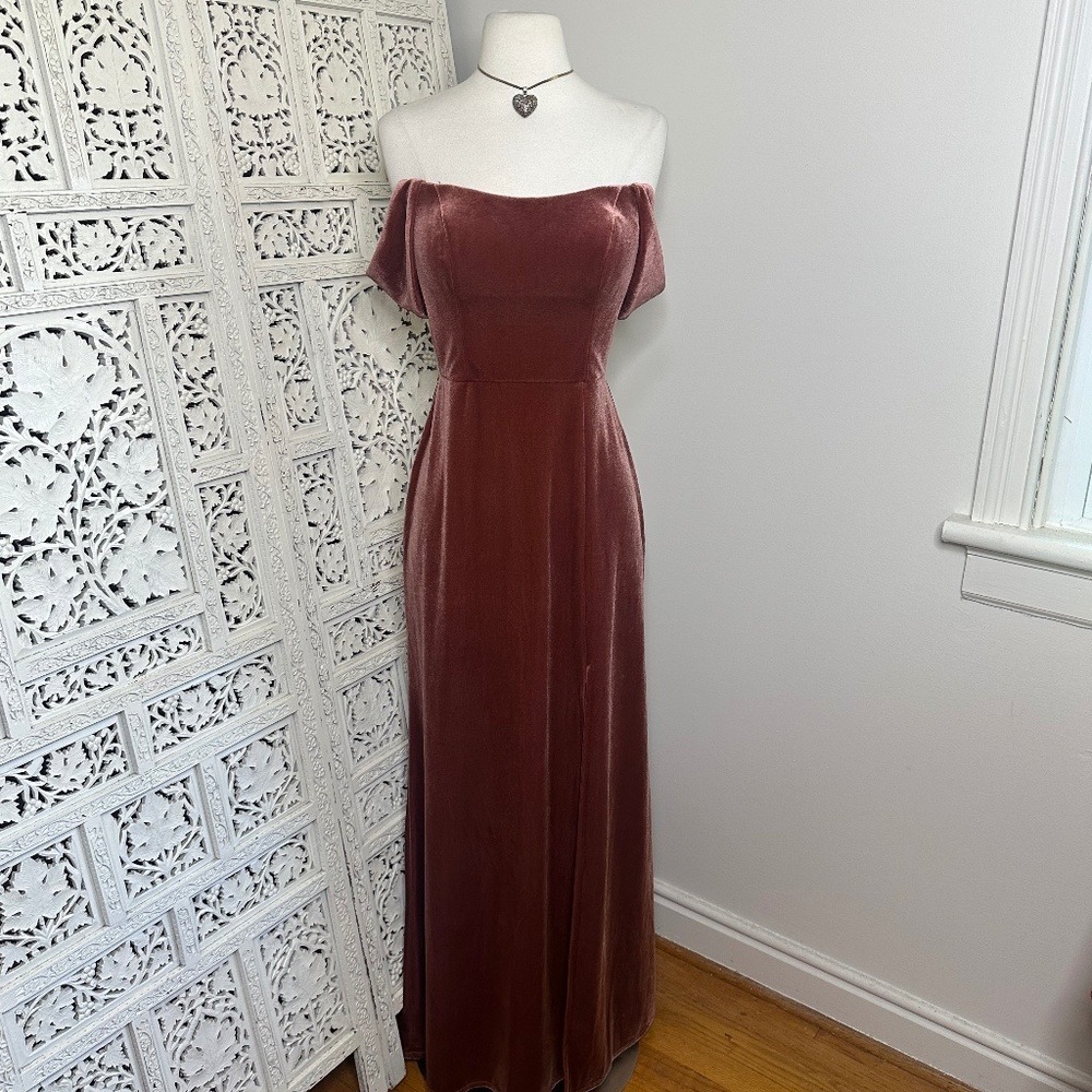 Jenny Yoo Rose Velvet Evening Formal Off The Shoulder Maxi‎ Prom Dress Sz Small